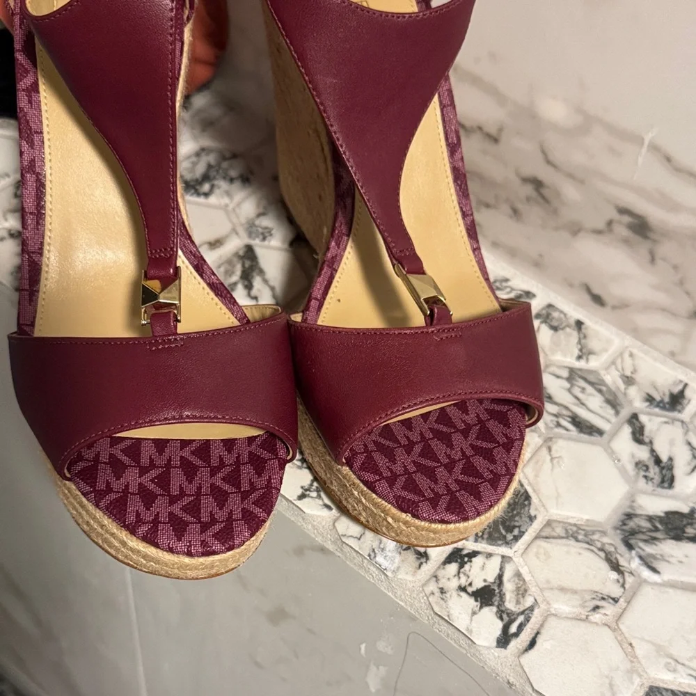 Michael Kors Burgundy and Tan Wedge Sandals - Picture 15 of 16